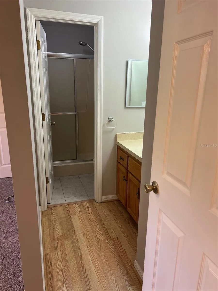 12449 ORANGEWOOD CIRCLE #17 Tavares, FL 32778