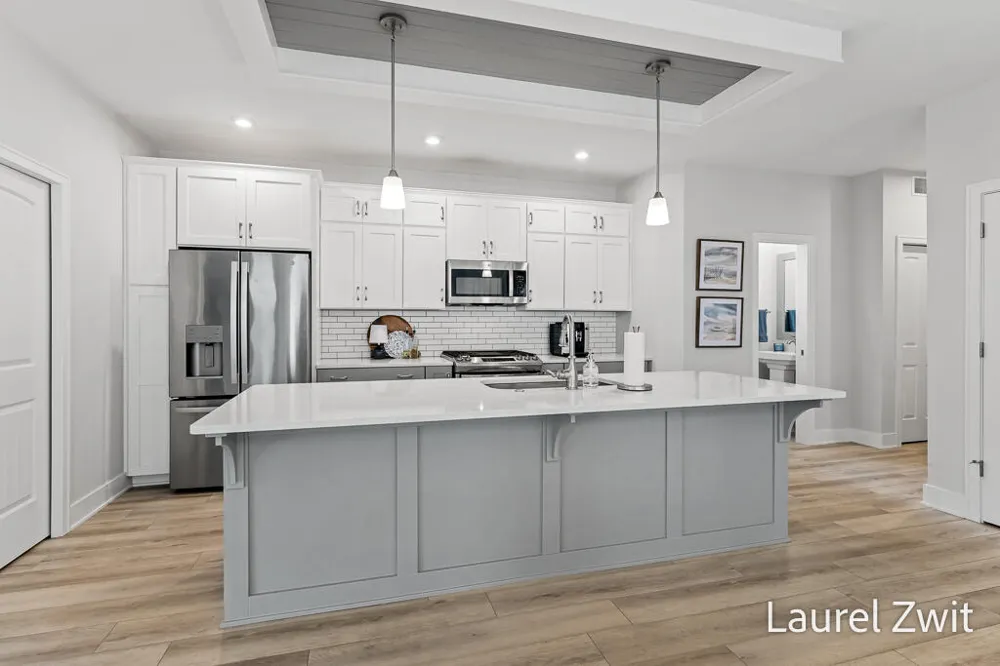 406 W Leland Drive Whitehall, MI 49461