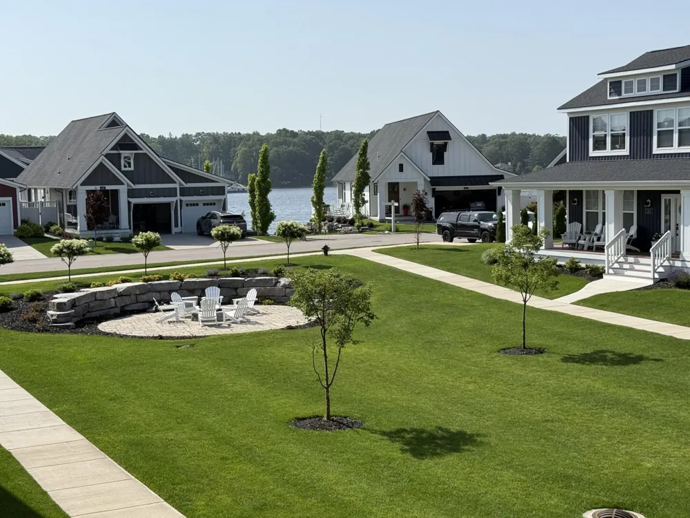 406 W Leland Drive Whitehall, MI 49461