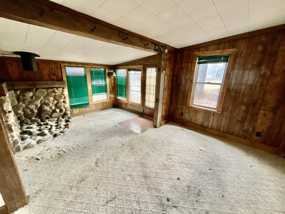 6384 Charleen Lane Lake, MI 48632