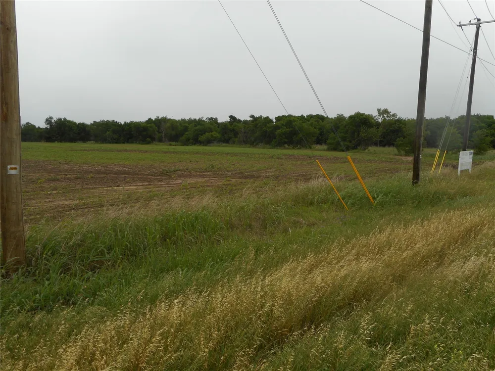 Fm 619 Road Taylor, TX 76574