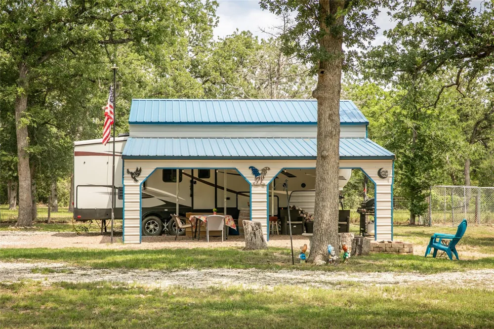 240 Cranberry Road Somerville, TX 77879