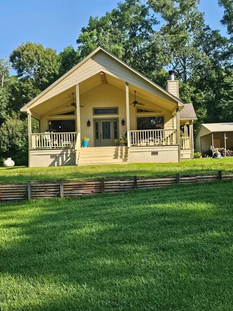 115 Lake Crest Drive