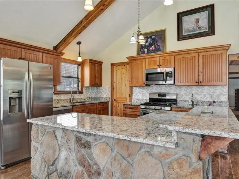115 Lake Crest Drive Etoile, TX 75944