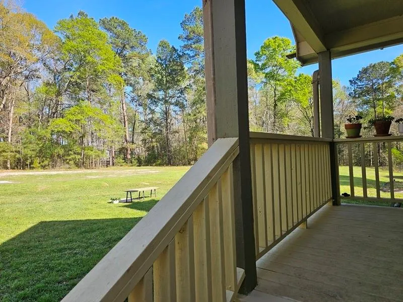 115 Lake Crest Drive Etoile, TX 75944