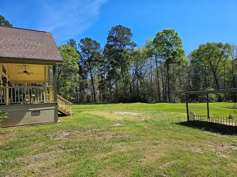 115 Lake Crest Drive Etoile, TX 75944