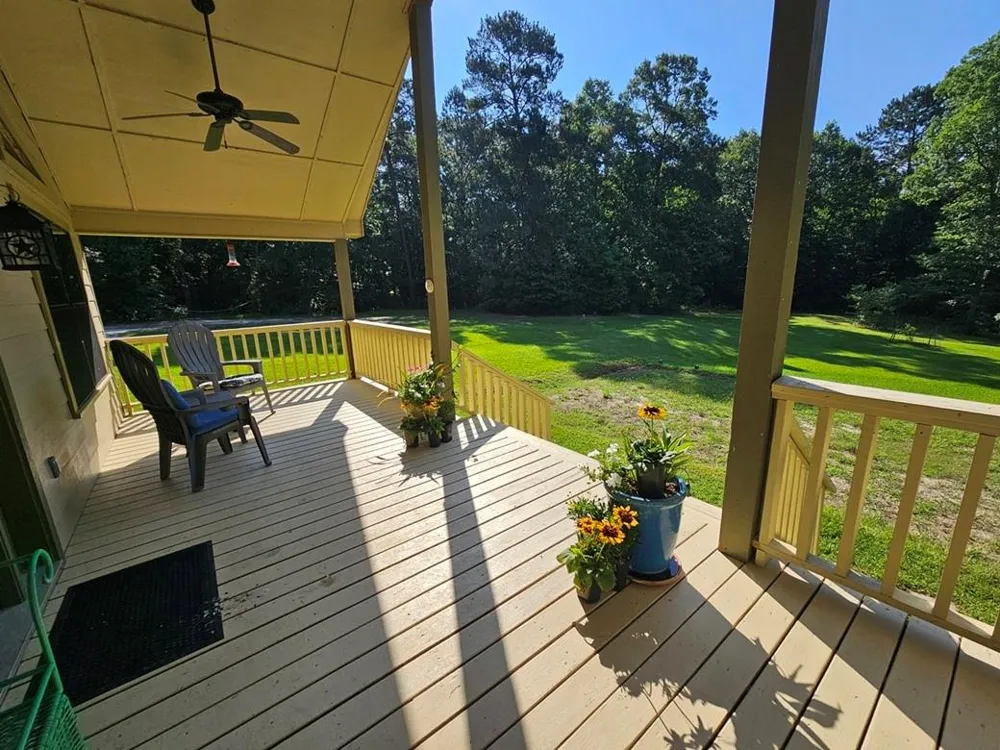 115 Lake Crest Drive Etoile, TX 75944