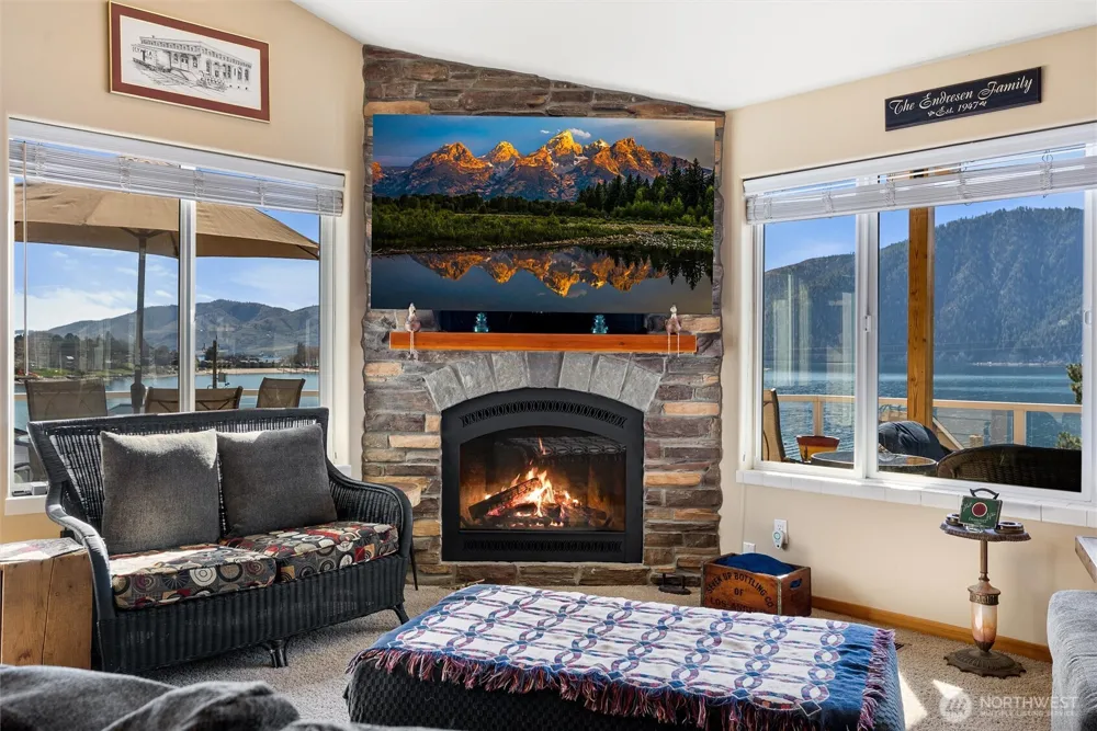 563 Topaz Place Manson, WA 98831