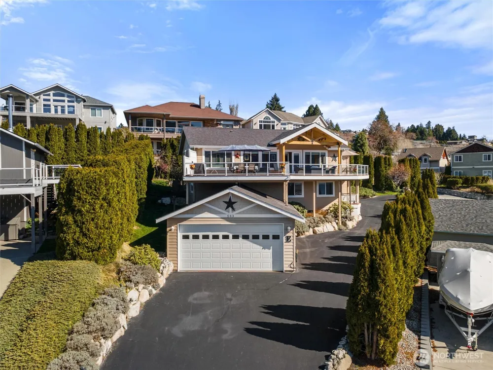 563 Topaz Place Manson, WA 98831