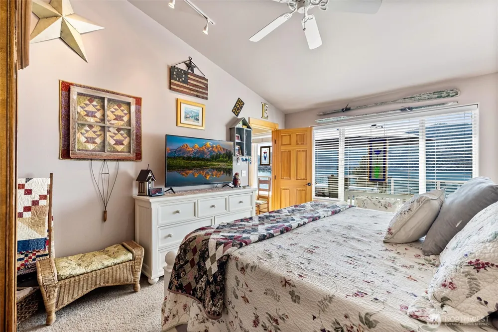 563 Topaz Place Manson, WA 98831