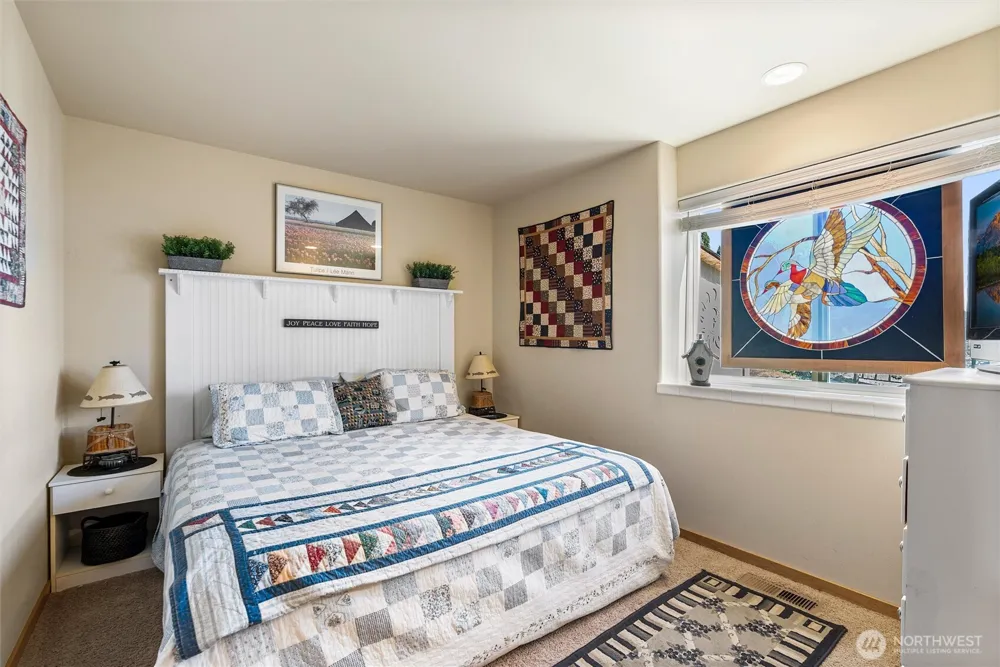 563 Topaz Place Manson, WA 98831