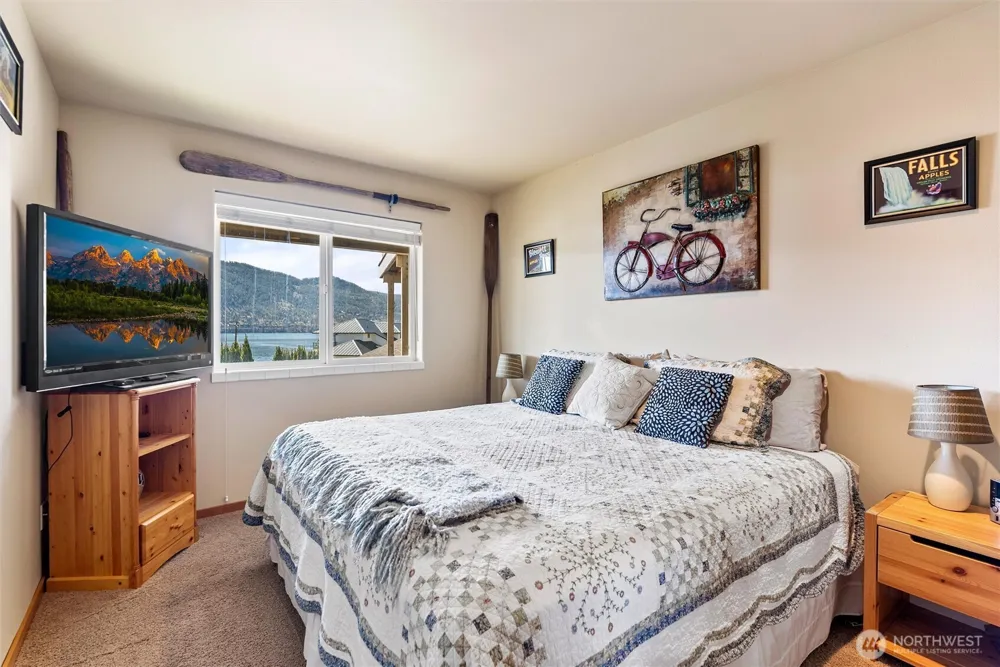 563 Topaz Place Manson, WA 98831