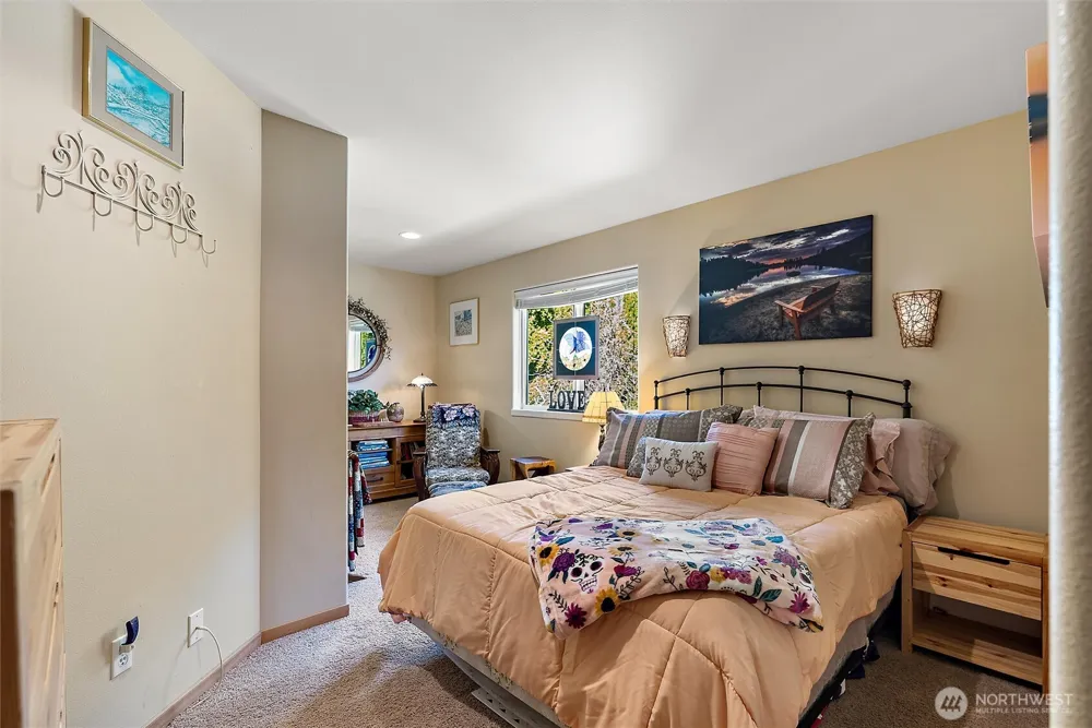 563 Topaz Place Manson, WA 98831