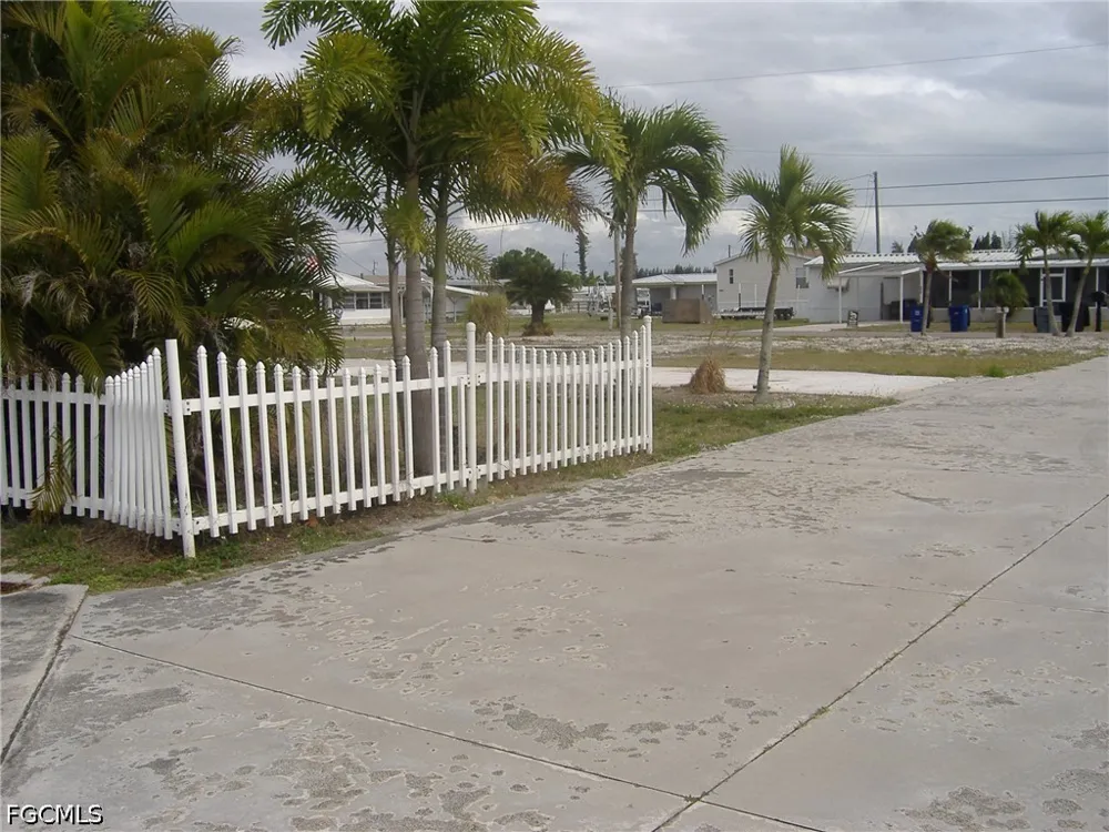 Flamingo Drive St James City, FL 33956