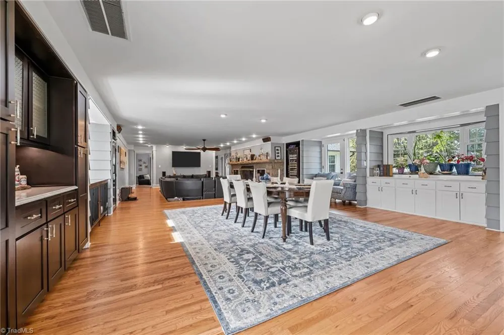 1822 Cherry Lane Haw River, NC 27258