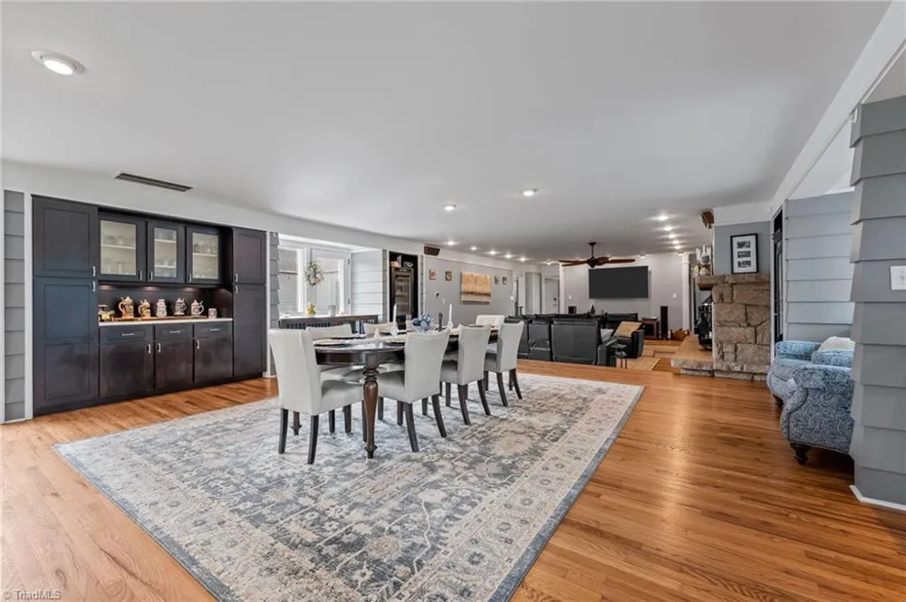 1822 Cherry Lane Haw River, NC 27258