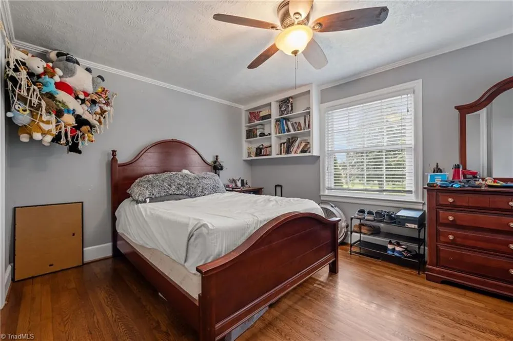 1822 Cherry Lane Haw River, NC 27258