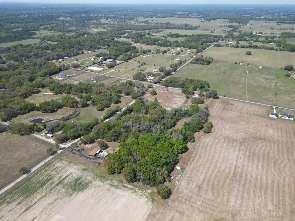 3095 COUNTY ROAD 202 Oxford, FL 34484