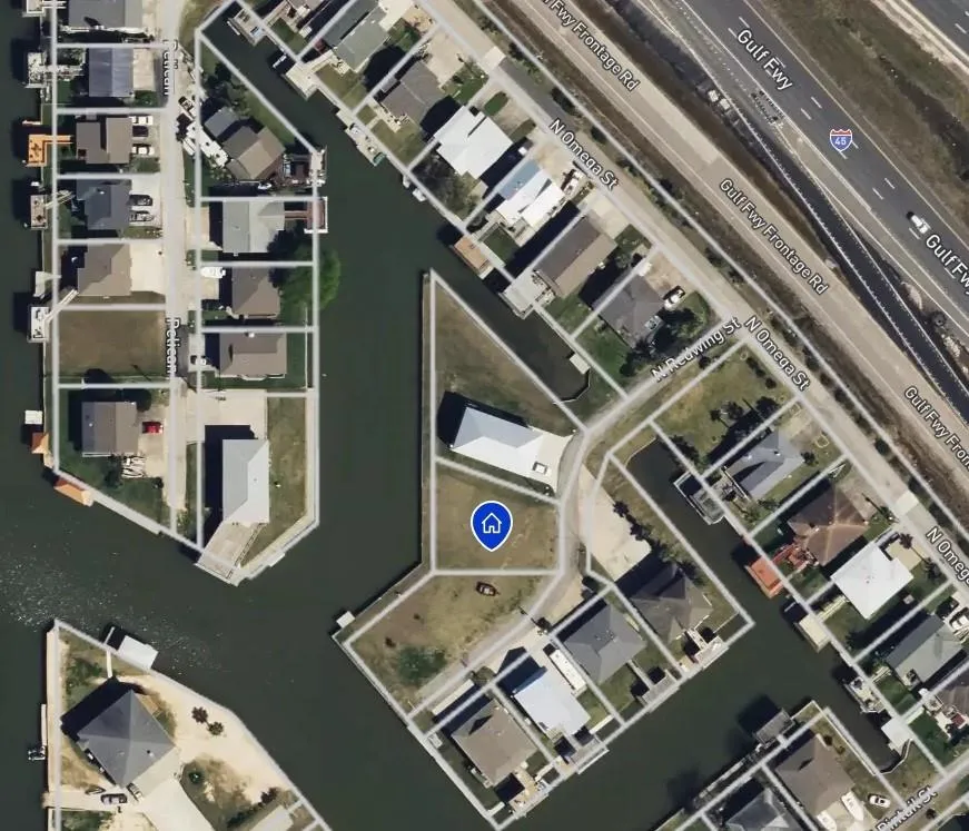 2 Redwing Street La Marque, TX 77568