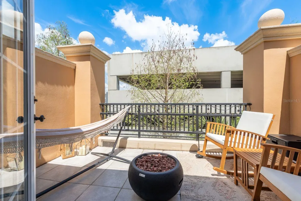 2221 SOHO BAY COURT Tampa, FL 33606