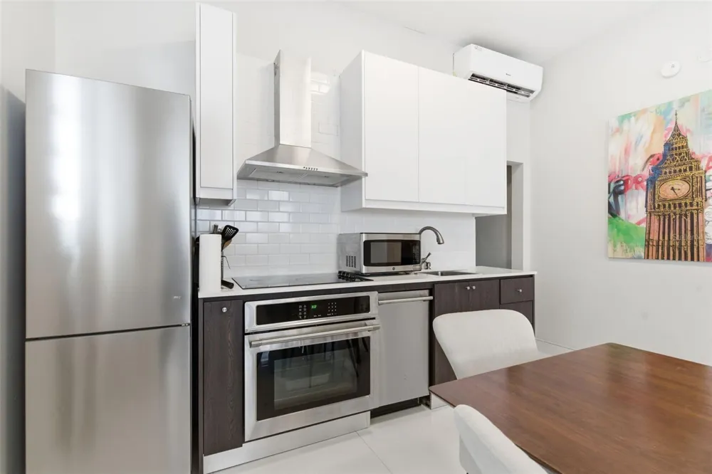 56 CALLE F KRUG CONDADO #2 San Juan, PR 00907