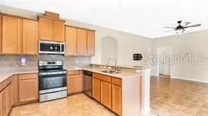 9068 VICKROY TERRACE Oviedo, FL 32765