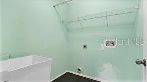 9068 VICKROY TERRACE Oviedo, FL 32765