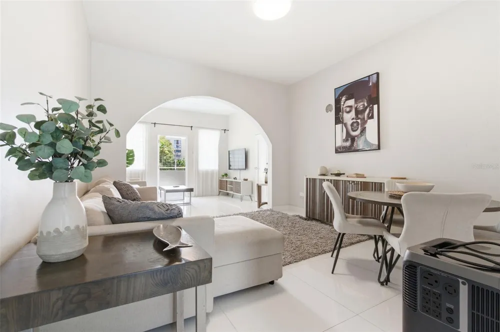 56 CALLE F KRUG CONDADO #5 San Juan, PR 00907