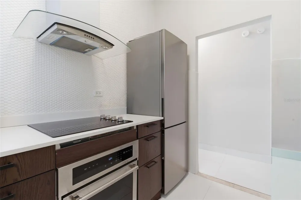56 CALLE F KRUG CONDADO #6 San Juan, PR 00907