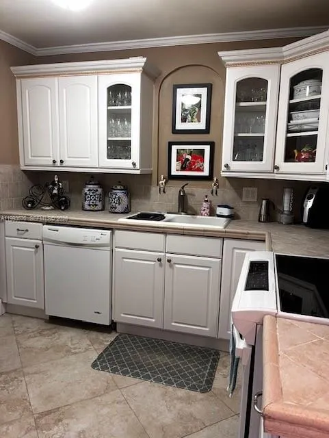 1500 S Ocean Dr #9J Hollywood, FL 33019