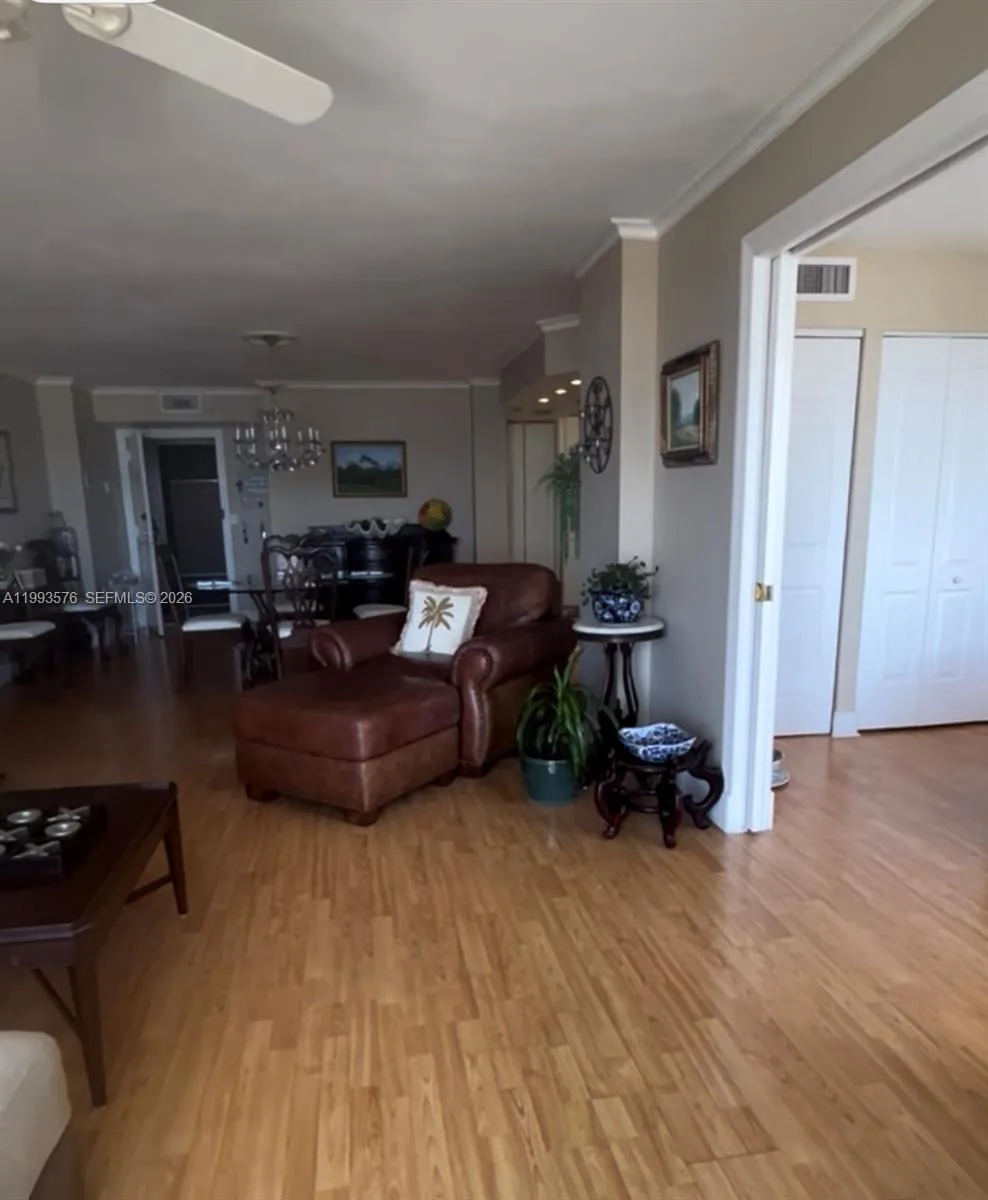 1500 S Ocean Dr #9J Hollywood, FL 33019