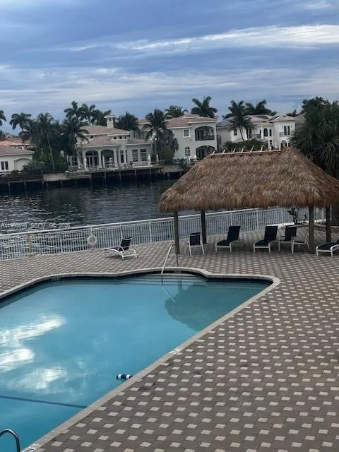 1500 S Ocean Dr #9J Hollywood, FL 33019