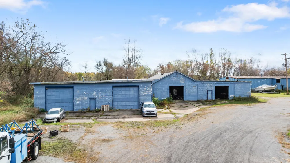 6501 Hawkins Road Jackson, MI 49201