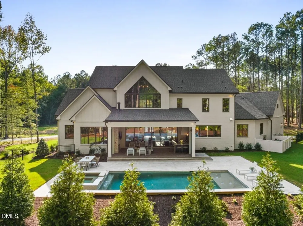 87 Anfield Road New Hill, NC 27562