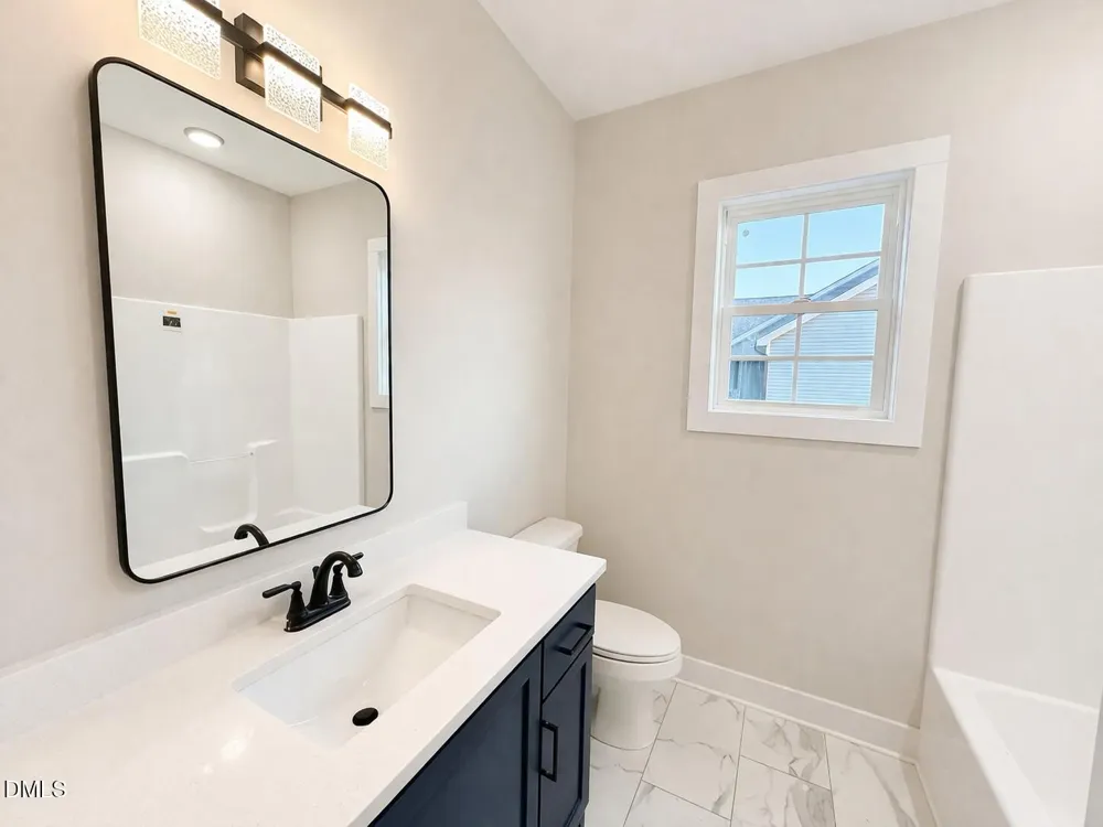 173 Bay Valley Road Kenly, NC 27542