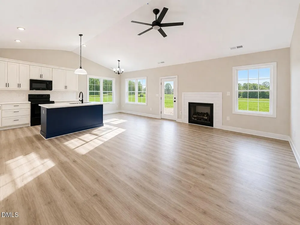173 Bay Valley Road Kenly, NC 27542