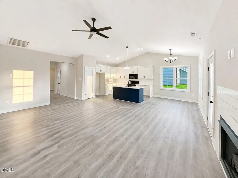 173 Bay Valley Road Kenly, NC 27542