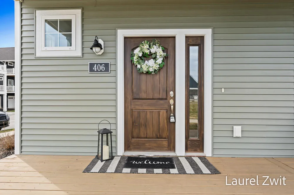 406 W Leland Drive Whitehall City, MI 49461