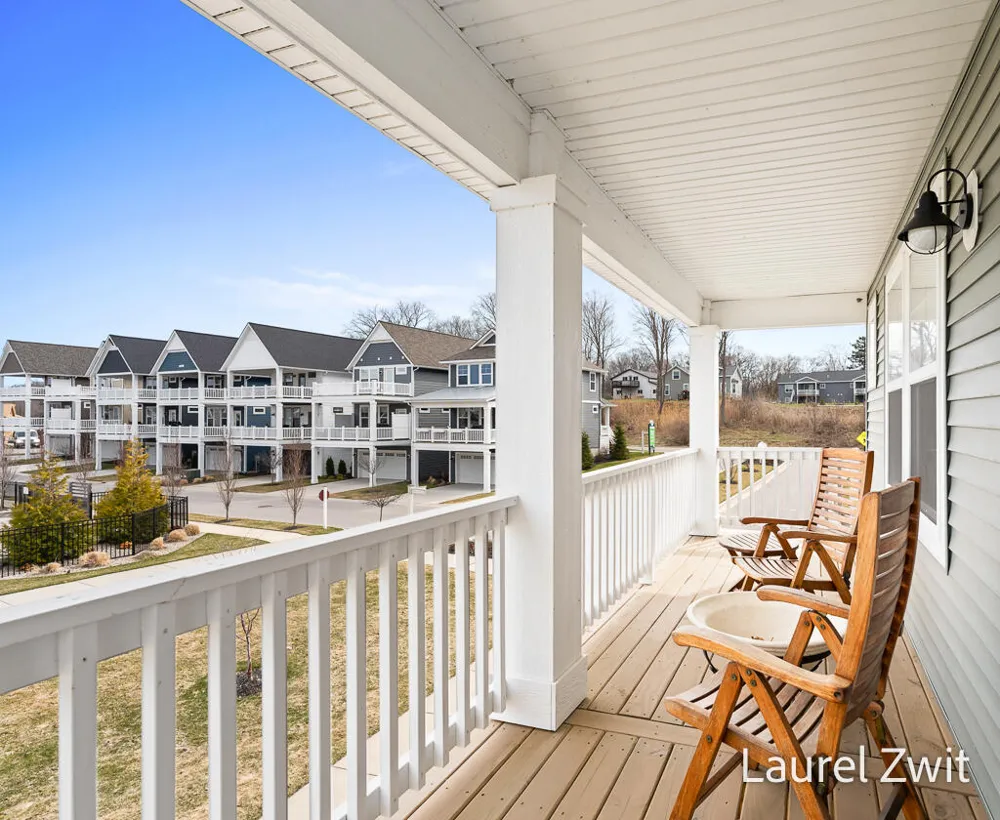 406 W Leland Drive Whitehall City, MI 49461