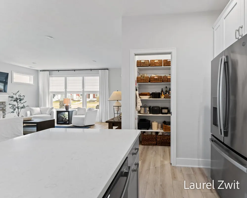 406 W Leland Drive Whitehall City, MI 49461