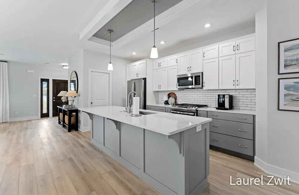 406 W Leland Drive Whitehall City, MI 49461