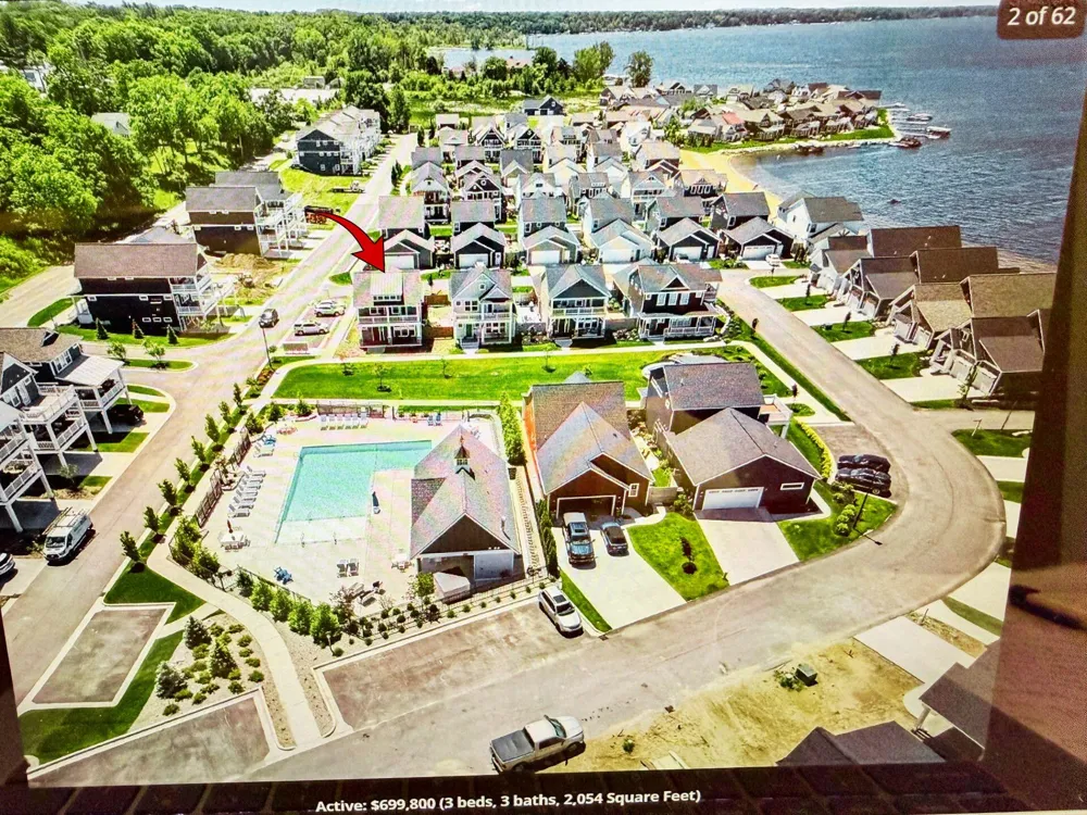 406 W Leland Drive Whitehall City, MI 49461