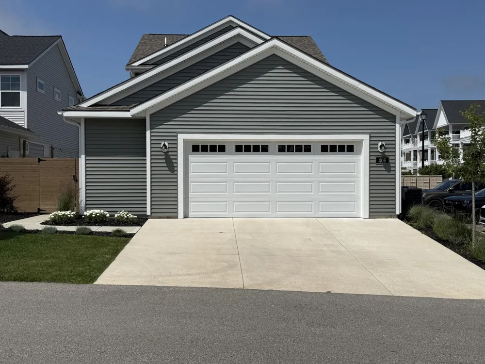406 W Leland Drive Whitehall City, MI 49461