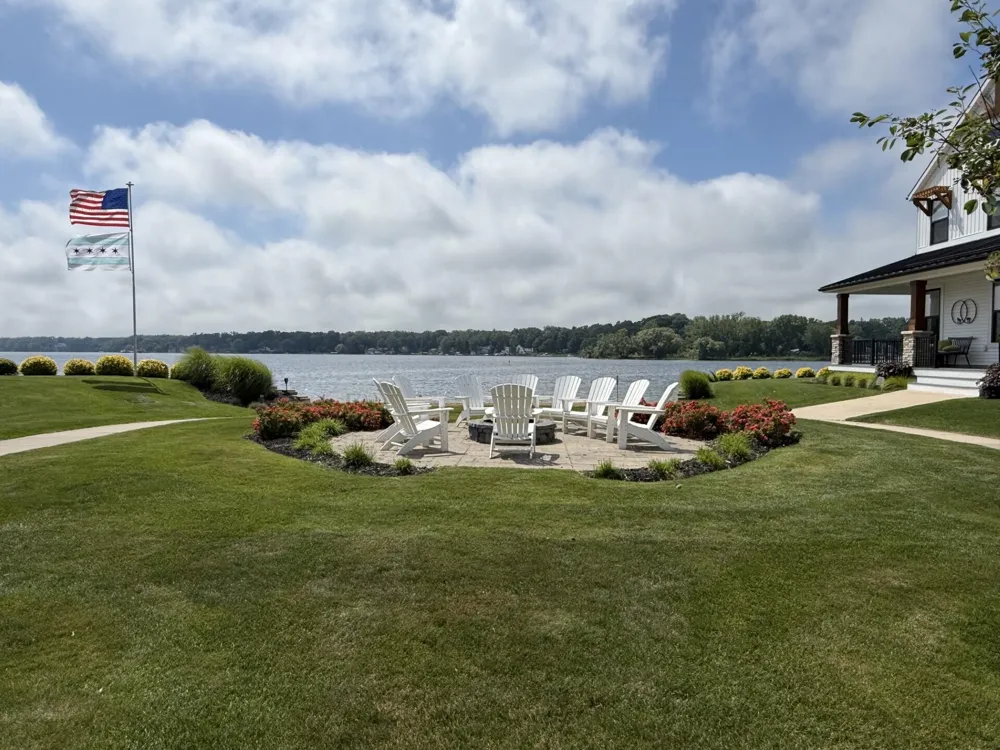 406 W Leland Drive Whitehall City, MI 49461