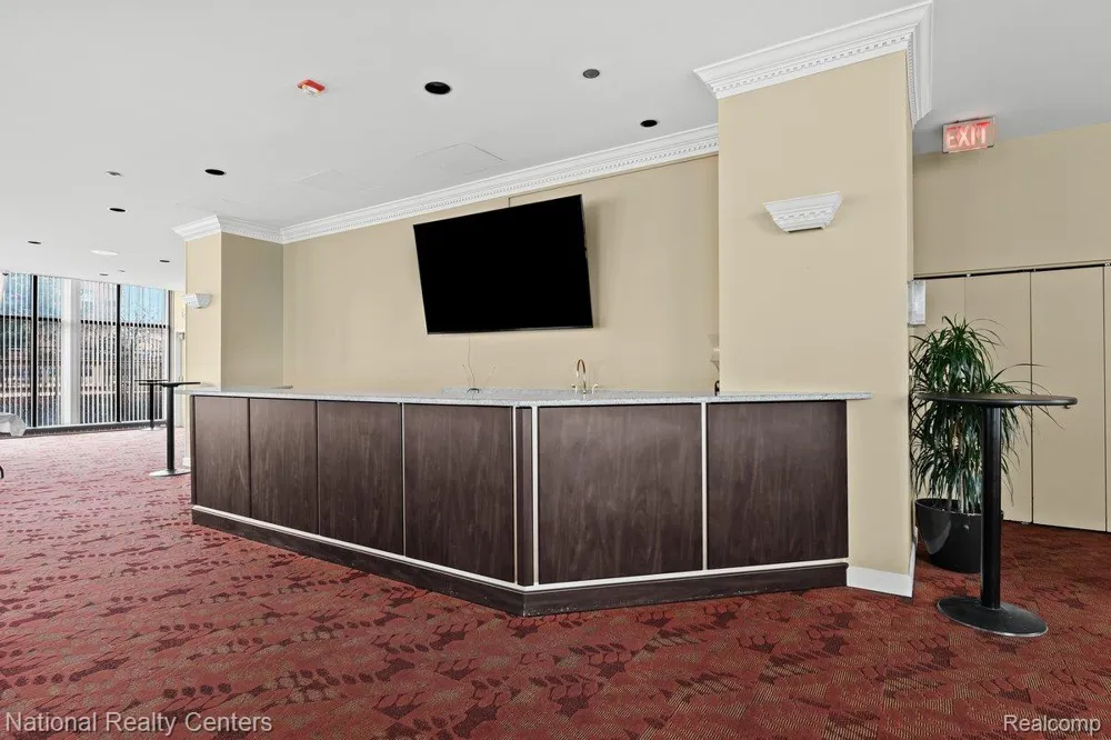 5000 Town Center #408 Southfield City, MI 48075