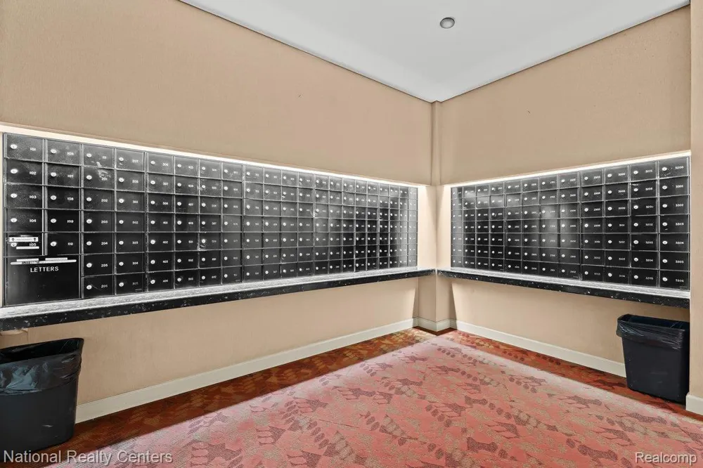 5000 Town Center #408 Southfield City, MI 48075