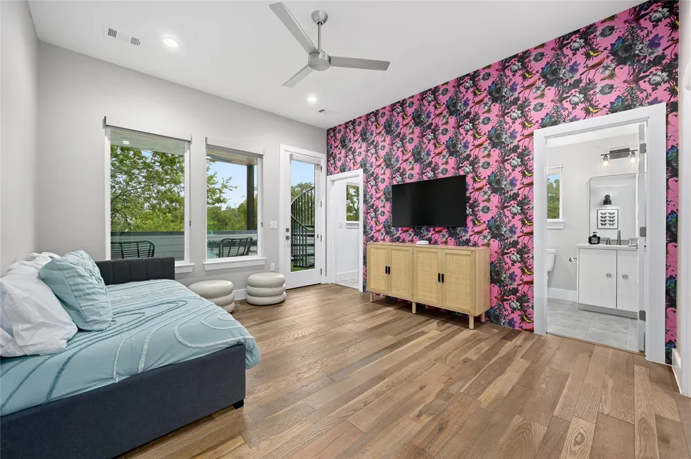 1310 Comal Street Austin, TX 78702