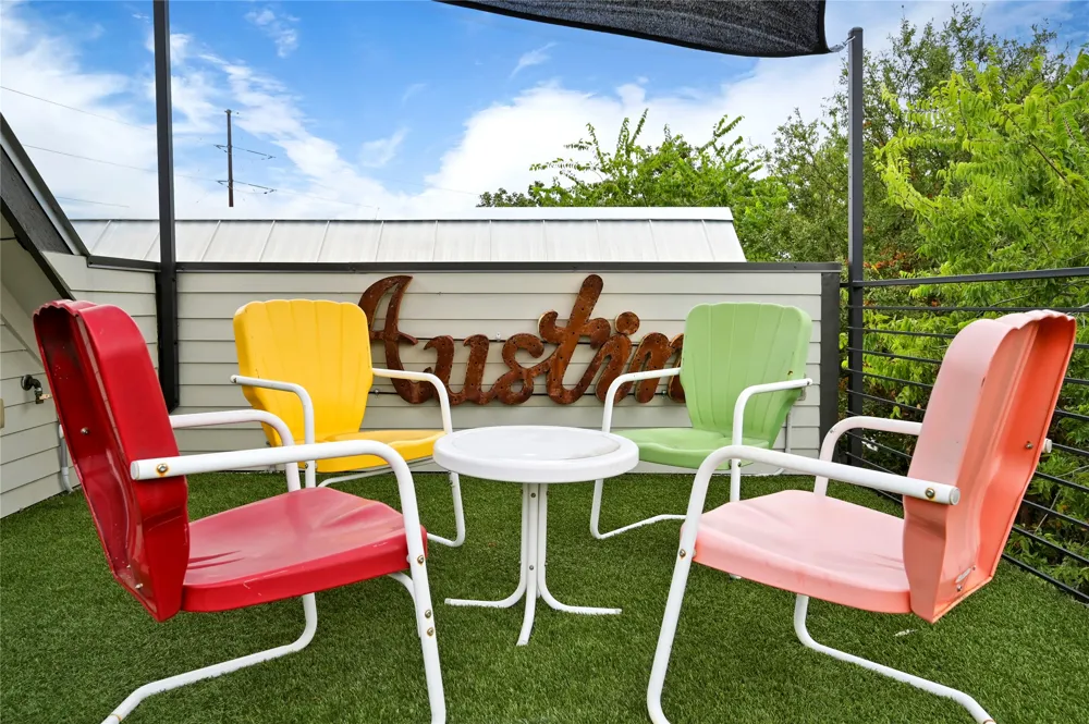 1310 Comal Street Austin, TX 78702