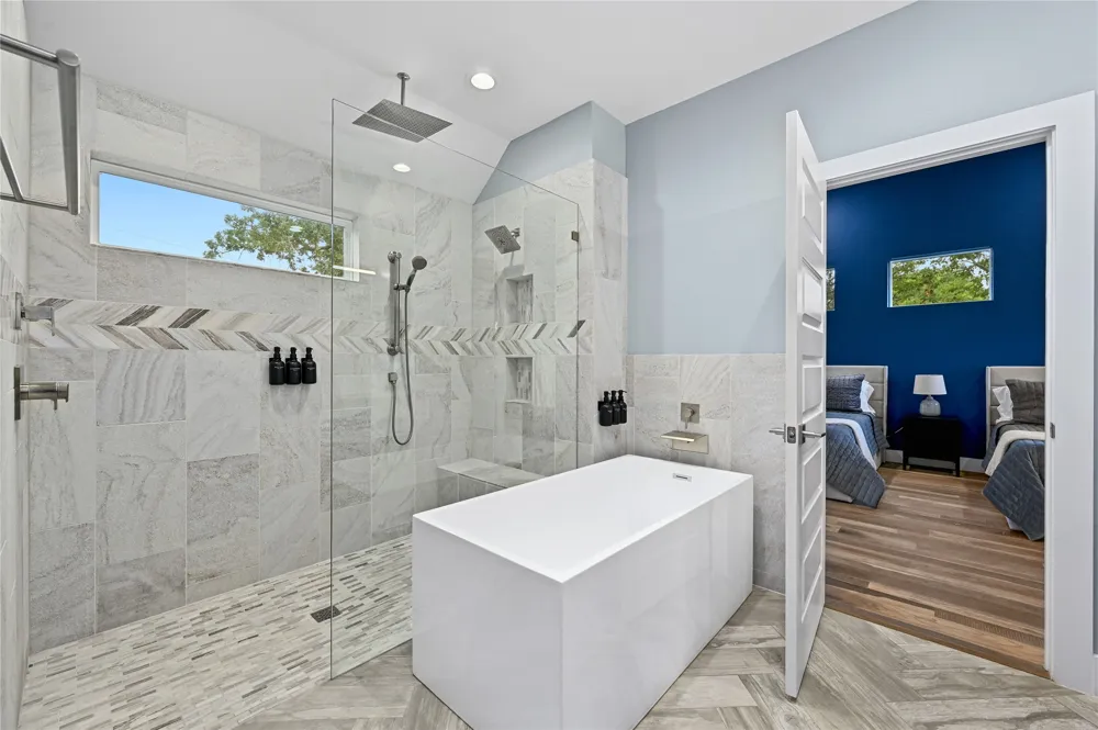 1310 Comal Street Austin, TX 78702
