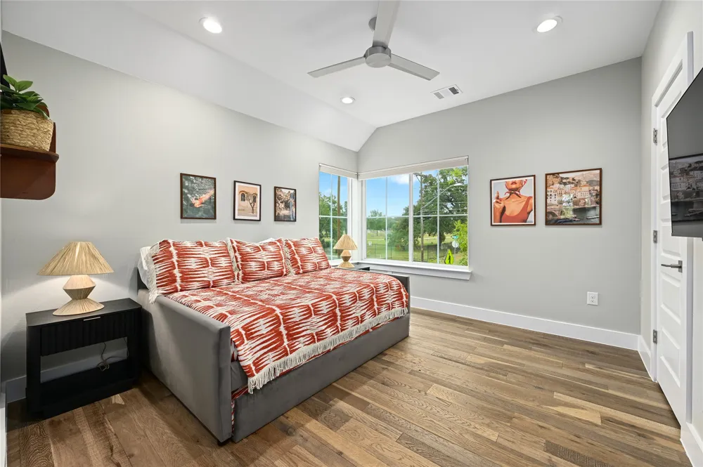 1310 Comal Street Austin, TX 78702